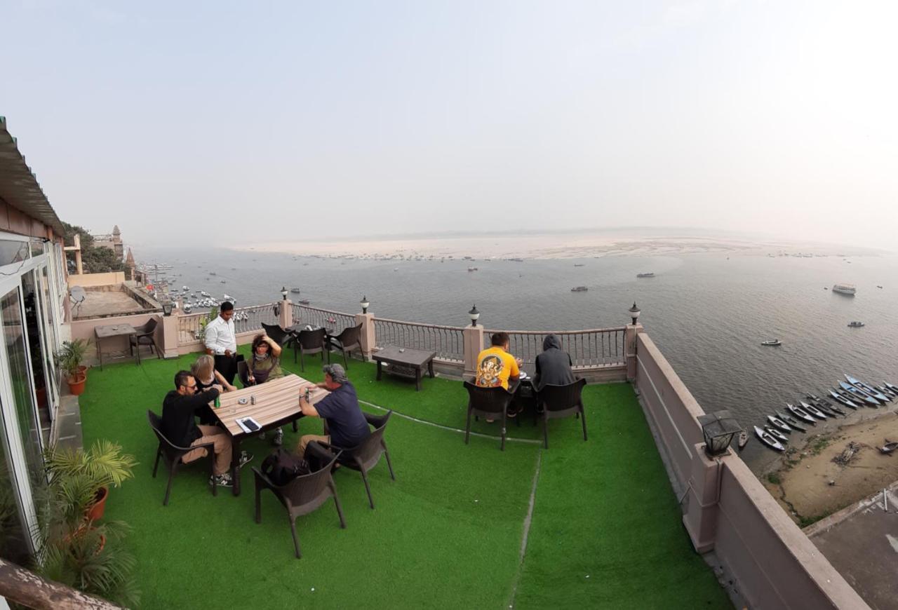 Hotel Sita Palace On Heritage Ghats Of Benaras Benares Buitenkant foto