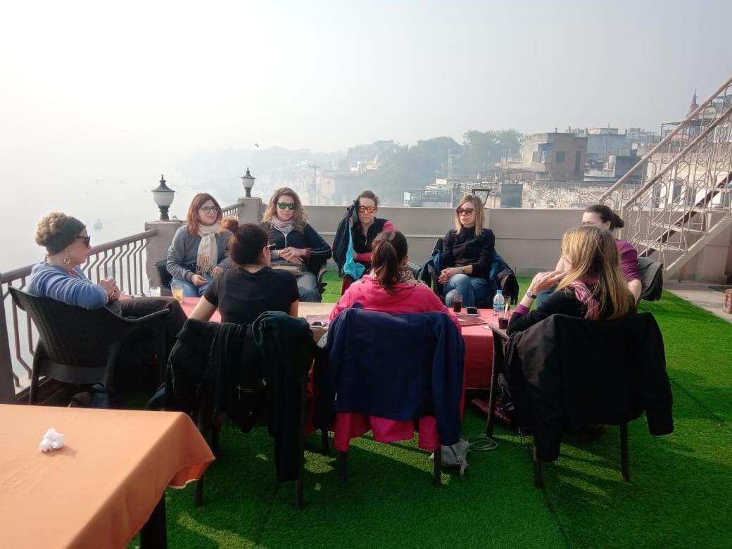 Hotel Sita Palace On Heritage Ghats Of Benaras Benares Buitenkant foto