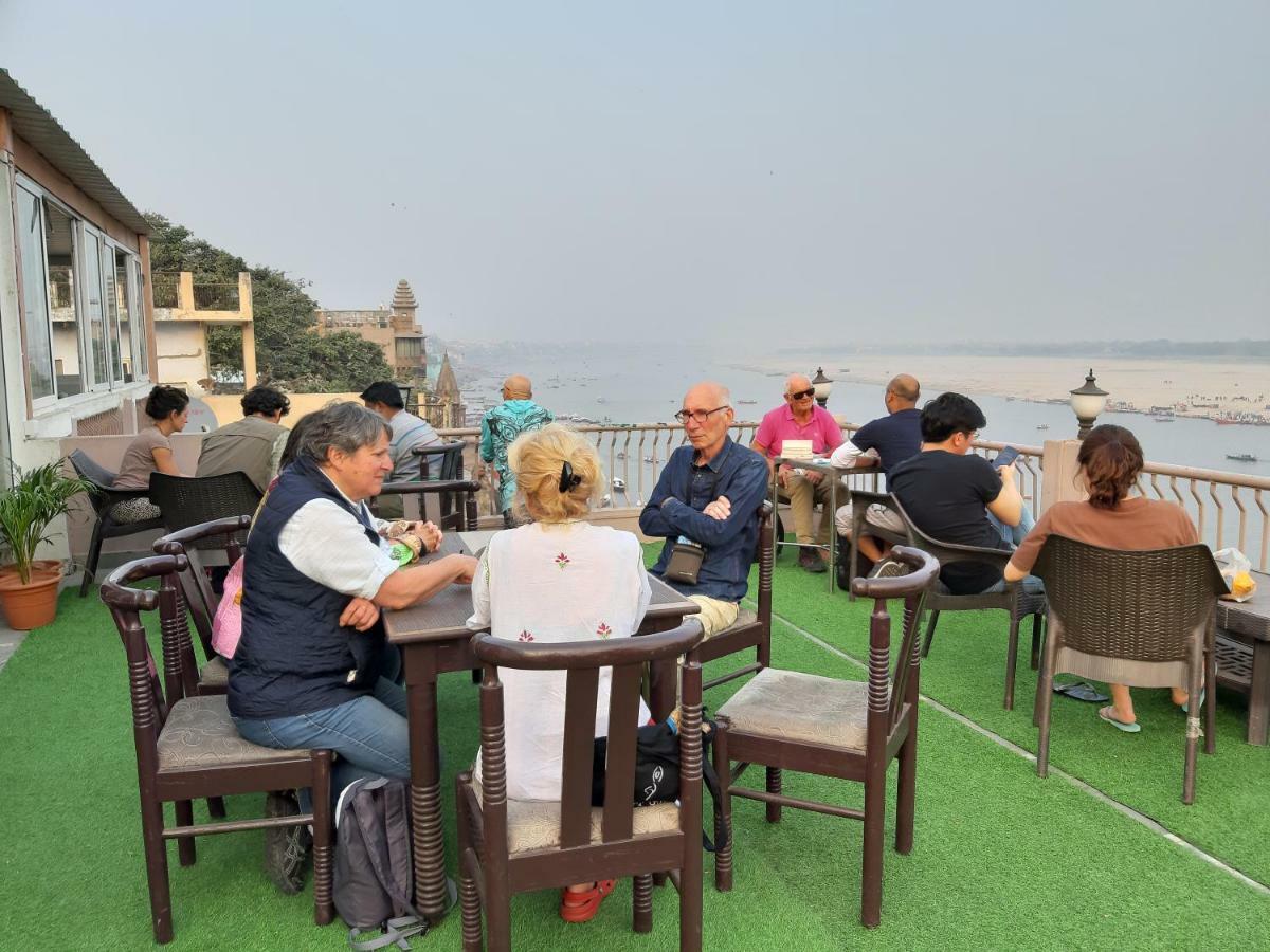 Hotel Sita Palace On Heritage Ghats Of Benaras Benares Buitenkant foto