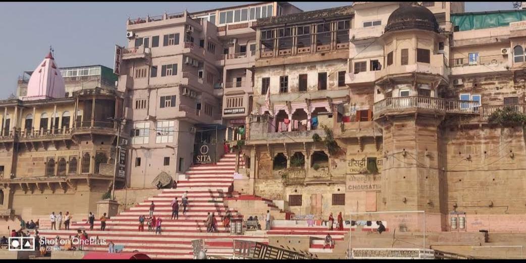 Hotel Sita Palace On Heritage Ghats Of Benaras Benares Buitenkant foto
